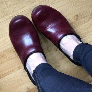 Dansko clogs Size 37 (7)